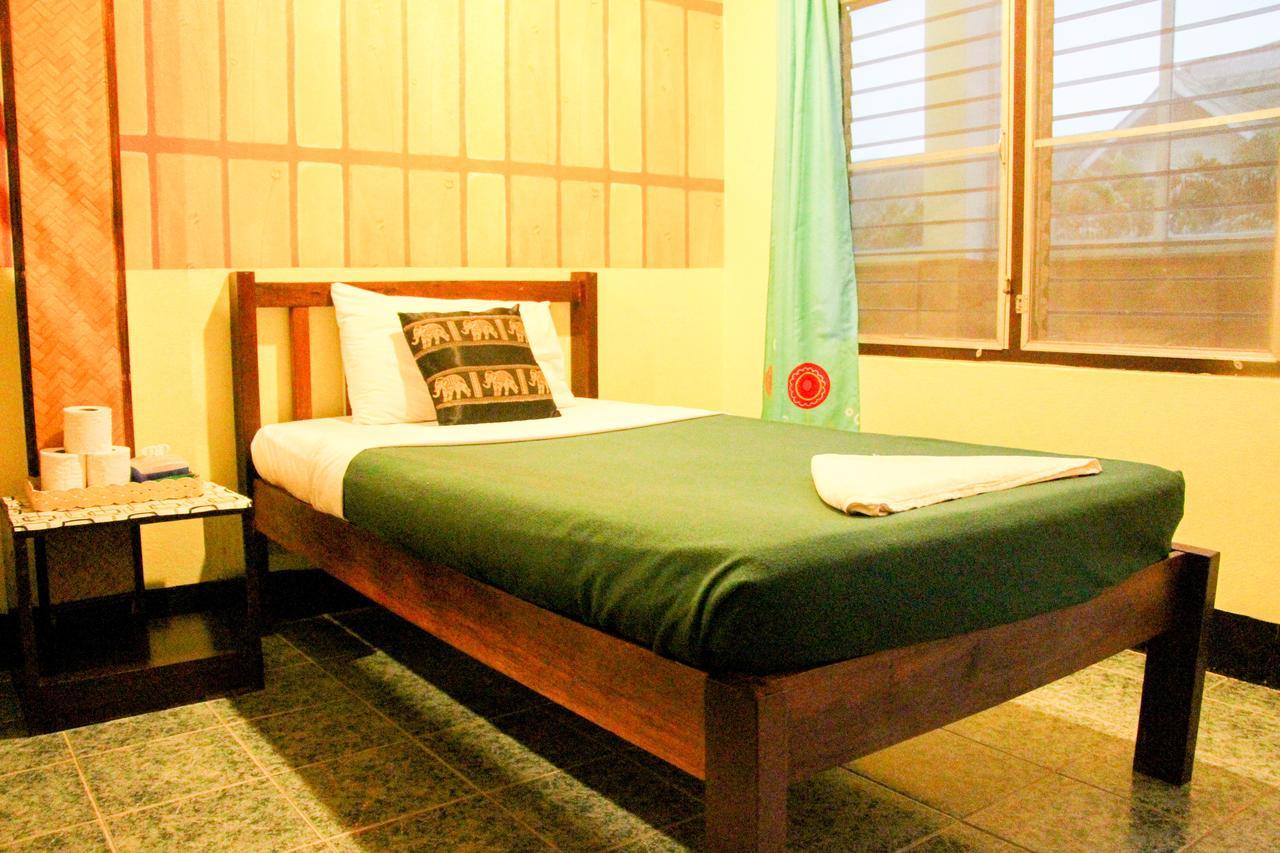 Aonang Grand Inn Ao Nang Kültér fotó